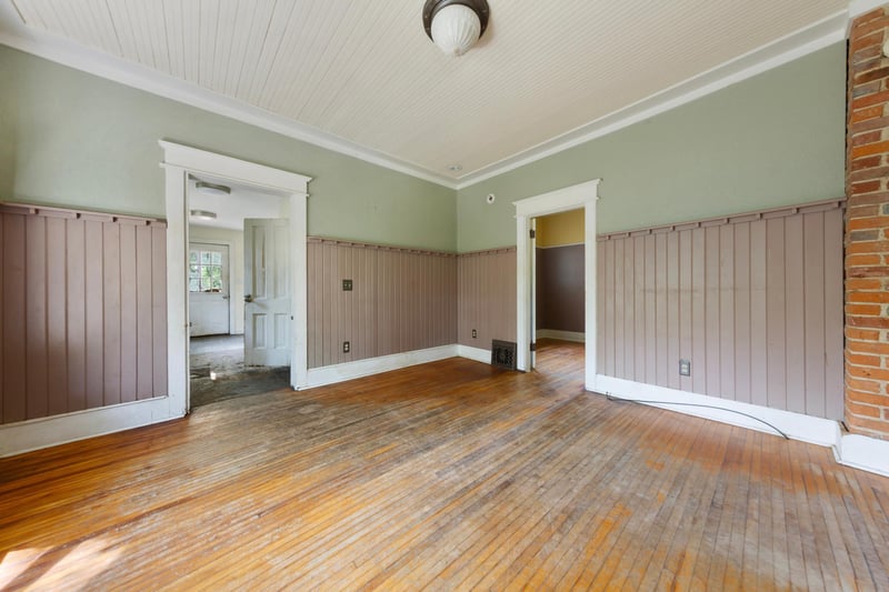 3 2nd St SW, Faribault, MN 55021