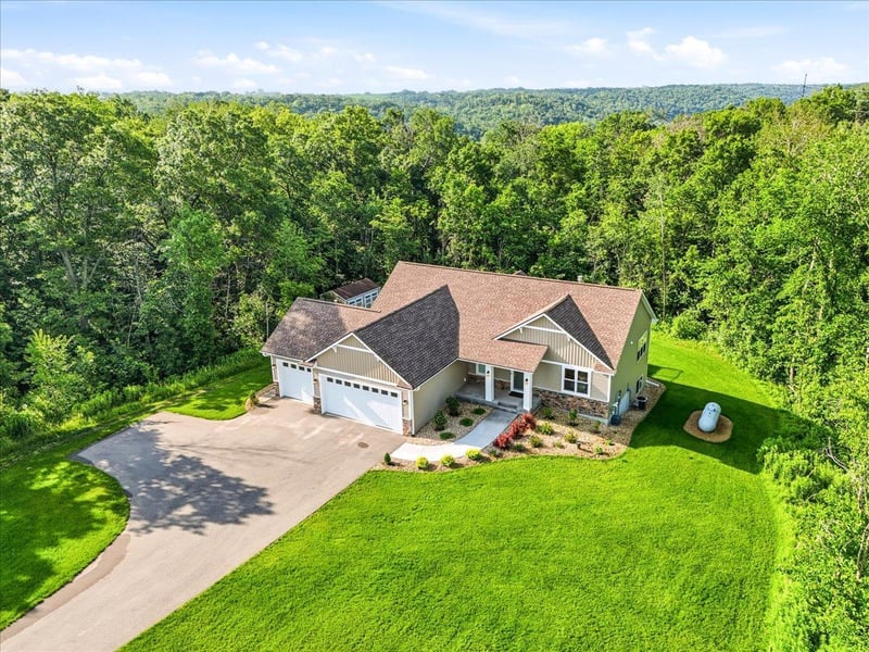 W10644 566th Ave, Prescott, WI 54021