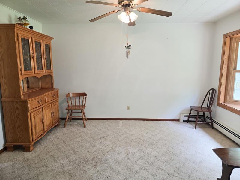 321 E Scharf Ave, Vergas, MN 56587