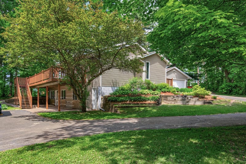 5283 332nd Ln NW, Cambridge, MN 55008