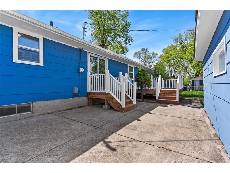 8300 16th Ave S, Bloomington, MN 55425