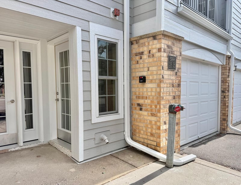 5998 Chasewood Pw #002, Minnetonka, MN 55343