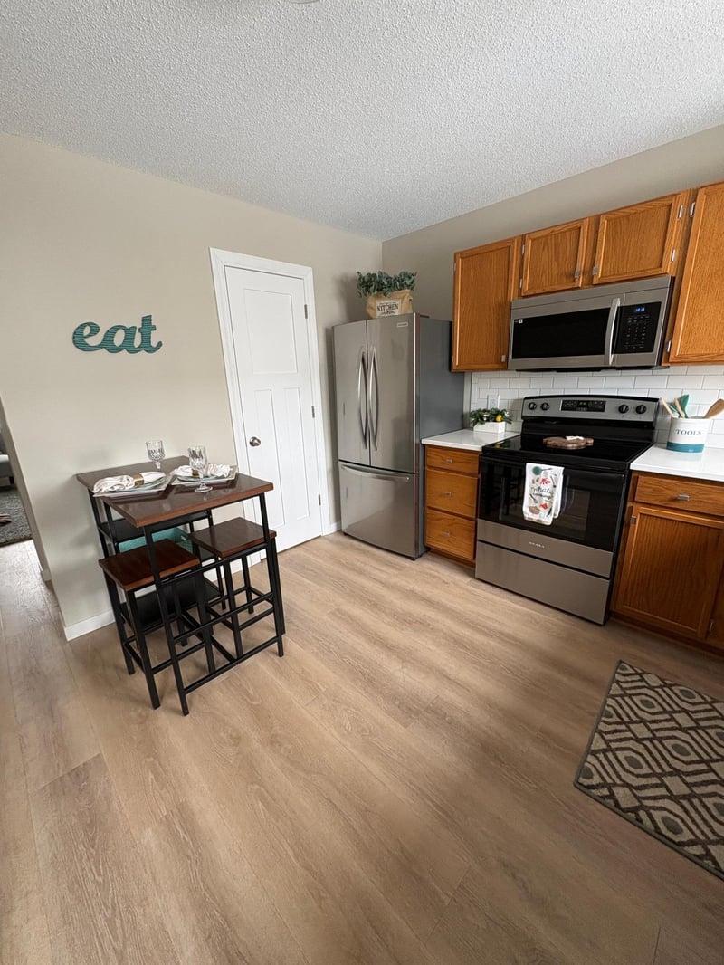 13037 Durum Ct, Eden Prairie, MN 55347