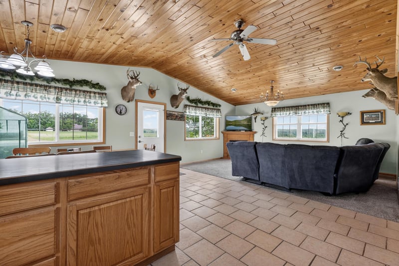 46519 County 9, Staples, MN 56479