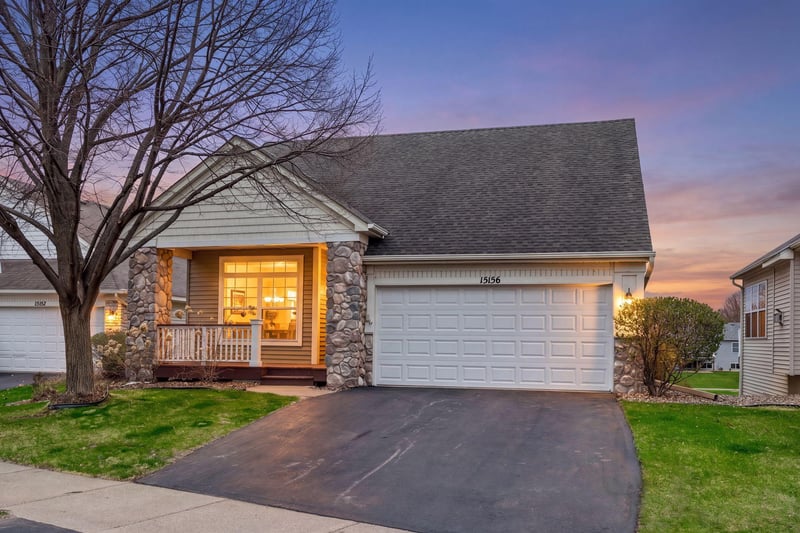 15156 Dundee Ave, Apple Valley, MN 55124