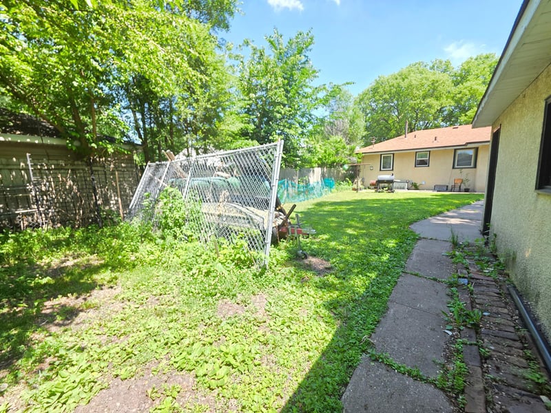 4929 Queen Ave N, Minneapolis, MN 55430