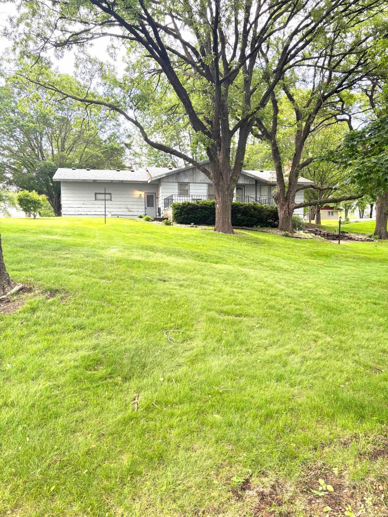 29367 Kraemer Lake Rd, Saint Joseph, MN 56374
