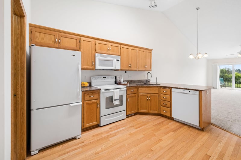 1805 Lakeridge Way, Waconia, MN 55387