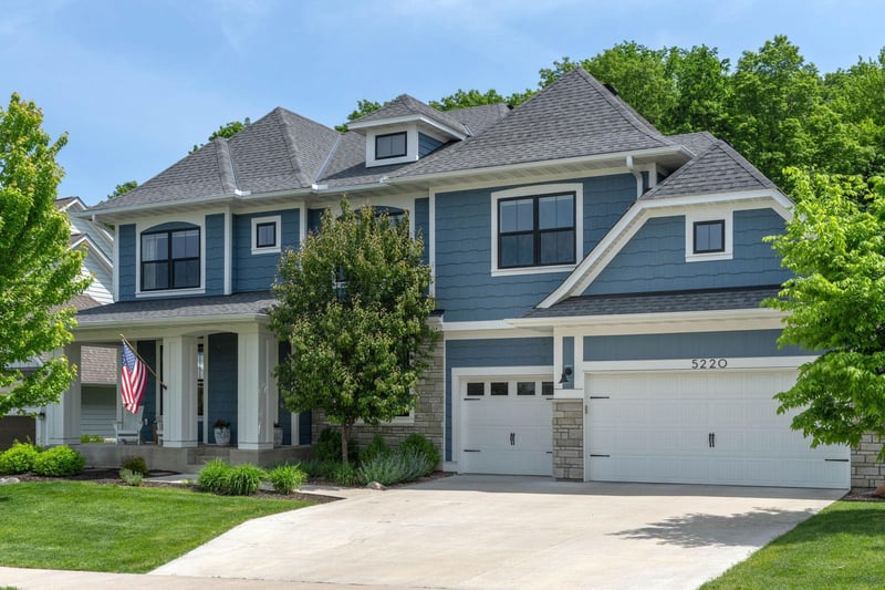 5220 Yellowstone Ln N, Plymouth, MN 55446