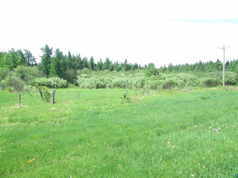 4606 Maki Rd, Brookston, MN 55711