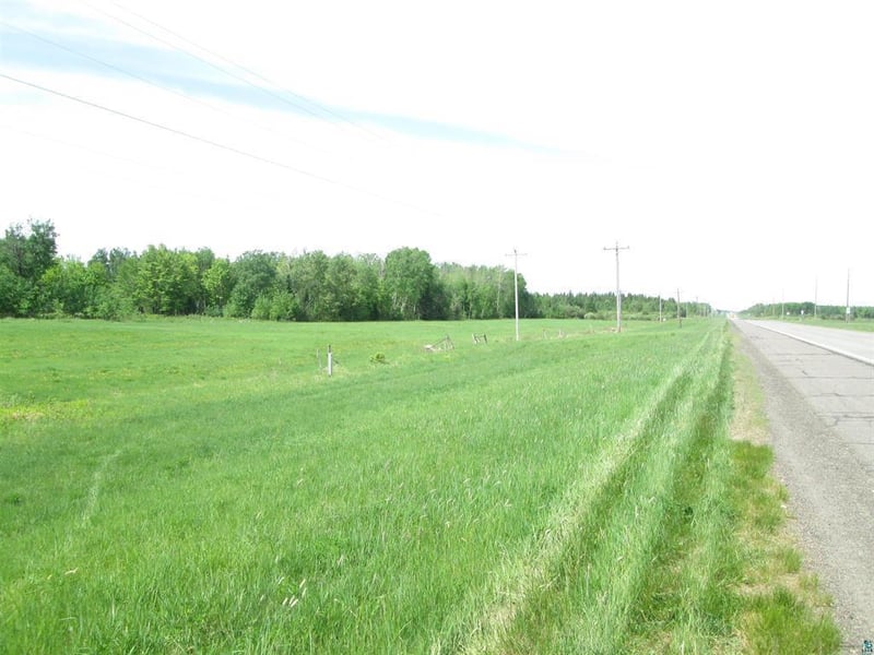 4606 Maki Rd, Brookston, MN 55711
