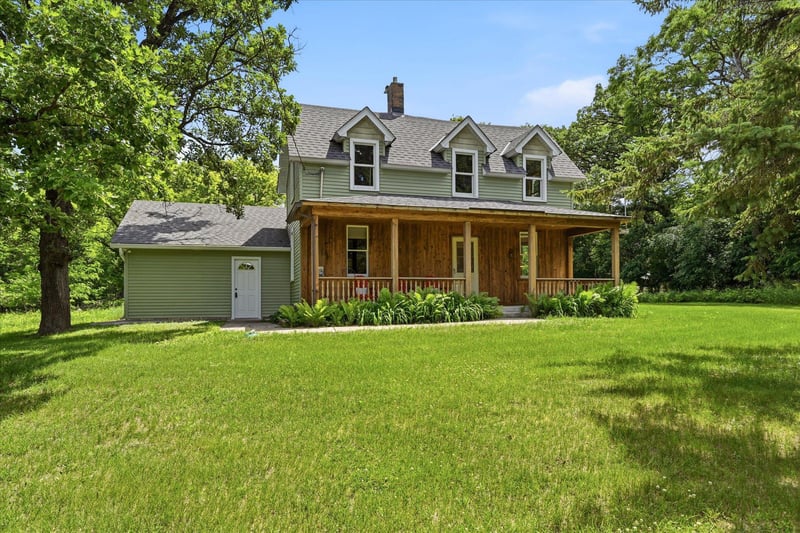 17701 Notre Dame St NE, Columbus, MN 55025
