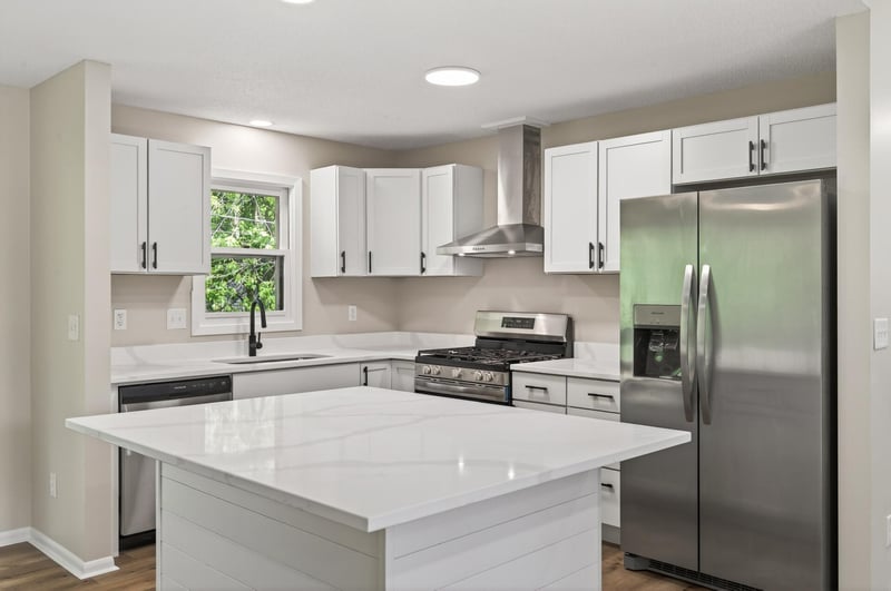 10370 Flamingo St NW, Coon Rapids, MN 55433