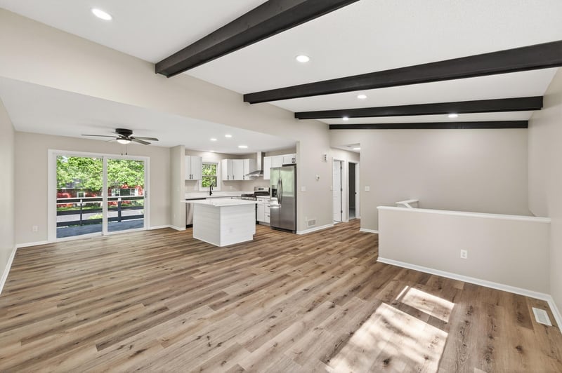 10370 Flamingo St NW, Coon Rapids, MN 55433