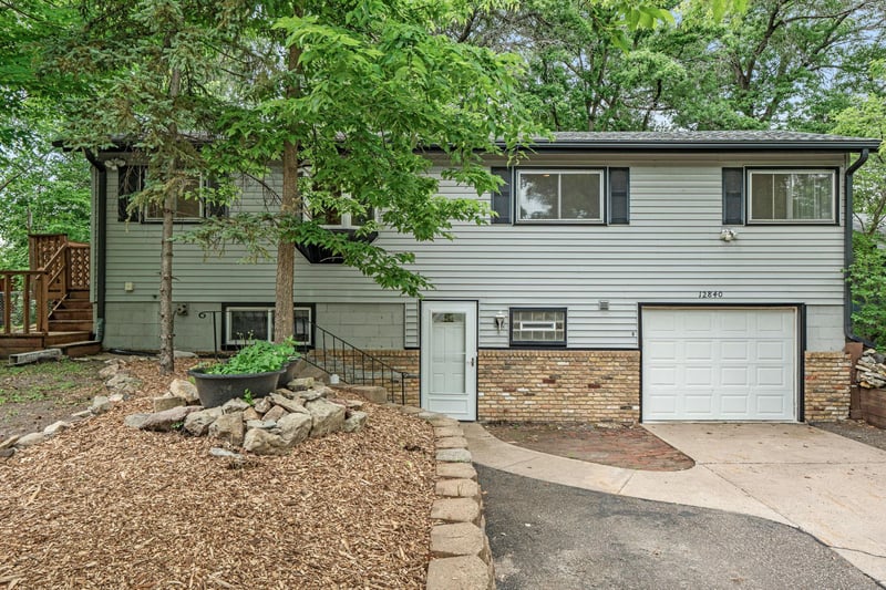 12840 Taylor St NE, Blaine, MN 55434