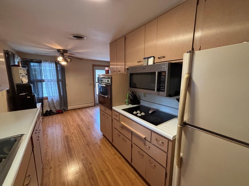 1103 Wilbur St, Worthington, MN 56187