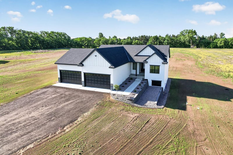 13437 295th Ave NW, Princeton, MN 55371