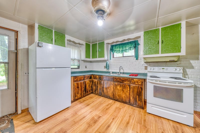 48215 Hawthorn Dr, Deer River, MN 56636