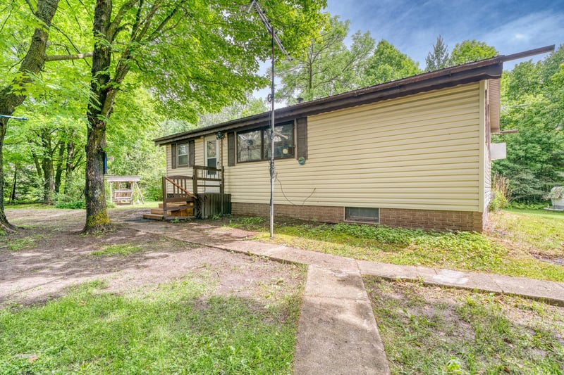 48215 Hawthorn Dr, Deer River, MN 56636