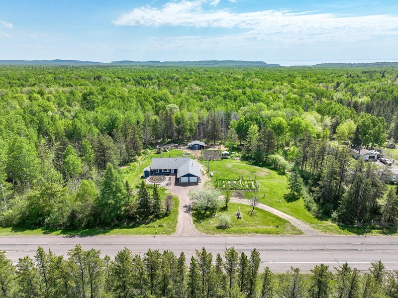 2060 Highway 2, Two Harbors, MN 55616