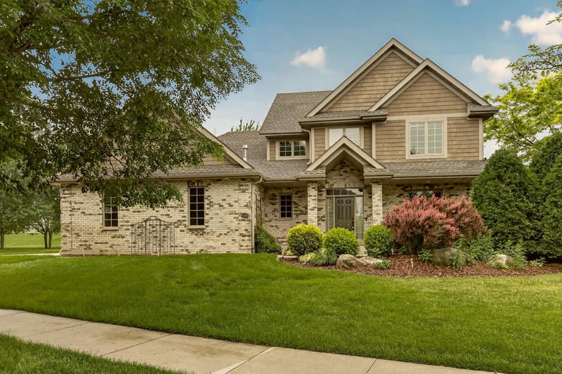 5145 Scenic Oak Dr SW, Rochester, MN 55902