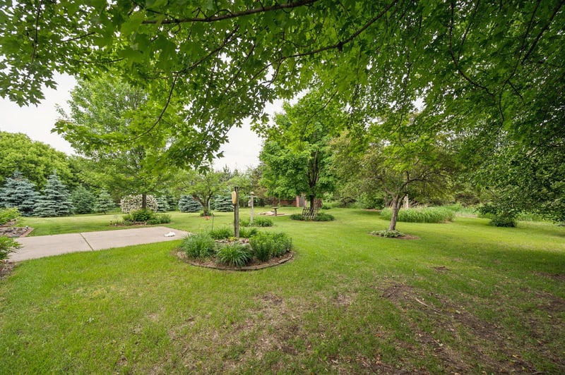 9897 80th Ave SE, Clear Lake, MN 55319