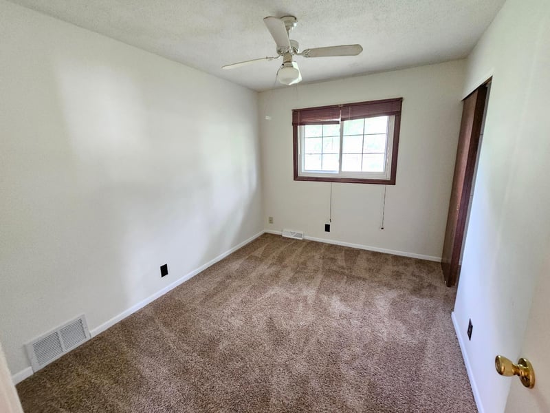 10609 32nd Ave N, Plymouth, MN 55441