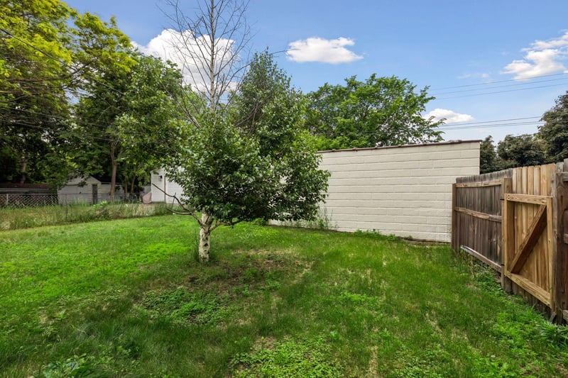 456 Buchanan St NE, Minneapolis, MN 55413