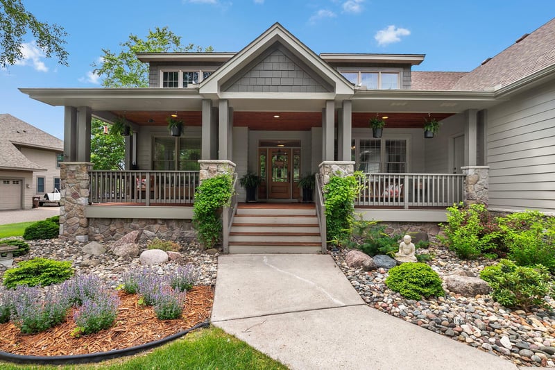 4830 Lily Ave N, Lake Elmo, MN 55042