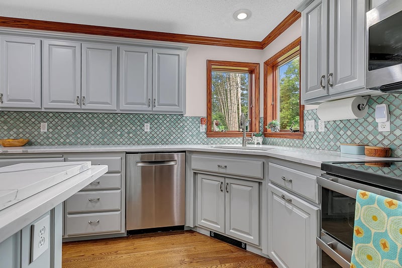 2018 25th St S, Saint Cloud, MN 56301