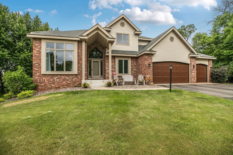 2018 25th St S, Saint Cloud, MN 56301
