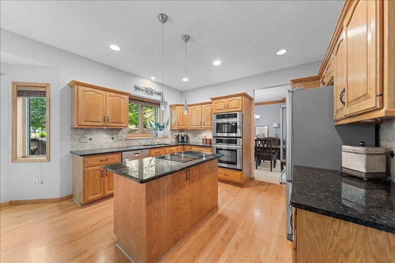 3667 Woodland Trl, Eagan, MN 55123