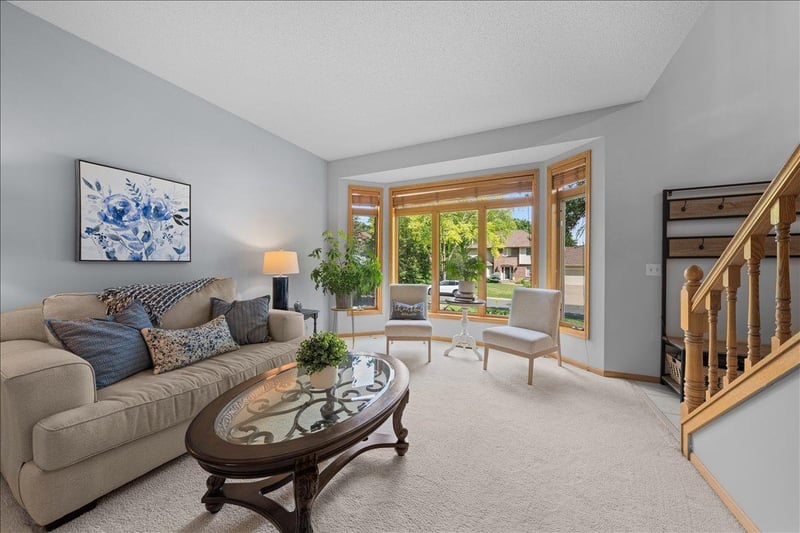3667 Woodland Trl, Eagan, MN 55123