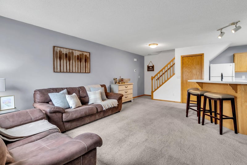1257 Birch Ct #7, White Bear Lake, MN 55110