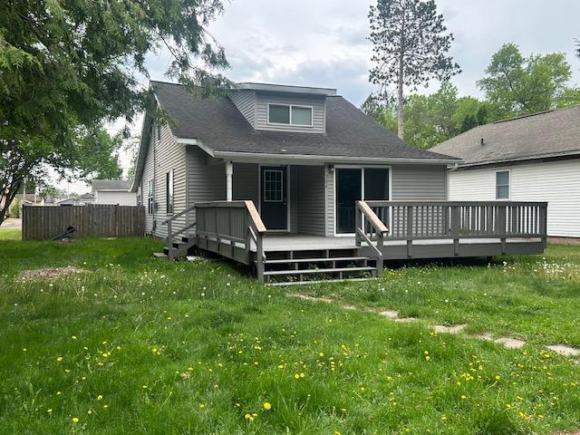 306 Ekman Ave, Marble, MN 55764