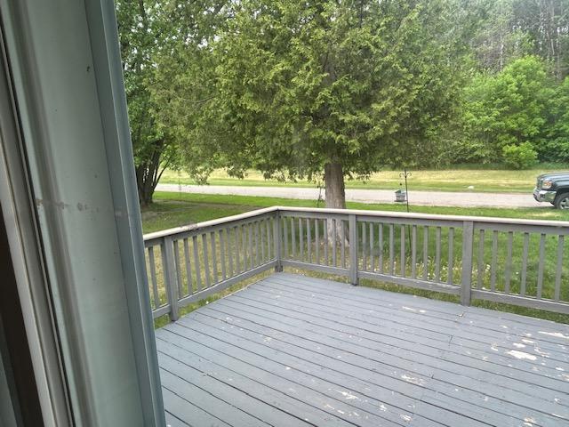 306 Ekman Ave, Marble, MN 55764
