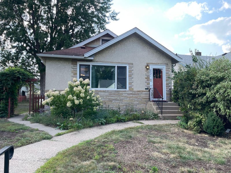 4421 Russell Ave N, Minneapolis, MN 55412