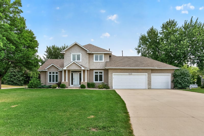 16630 Jaguar Ave, Lakeville, MN 55044