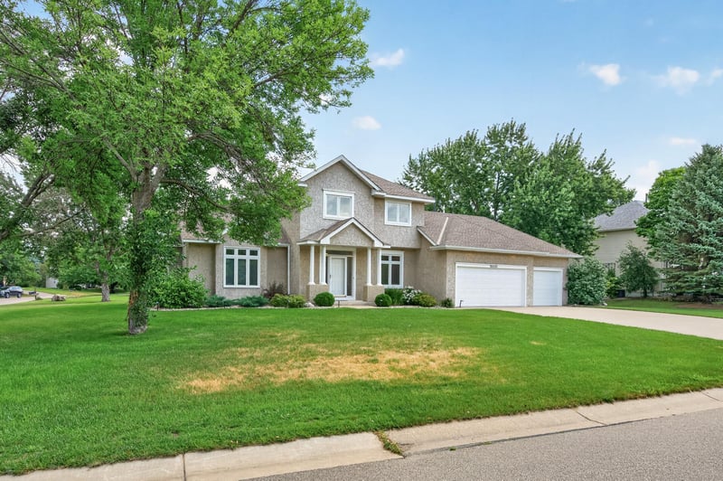 16630 Jaguar Ave, Lakeville, MN 55044
