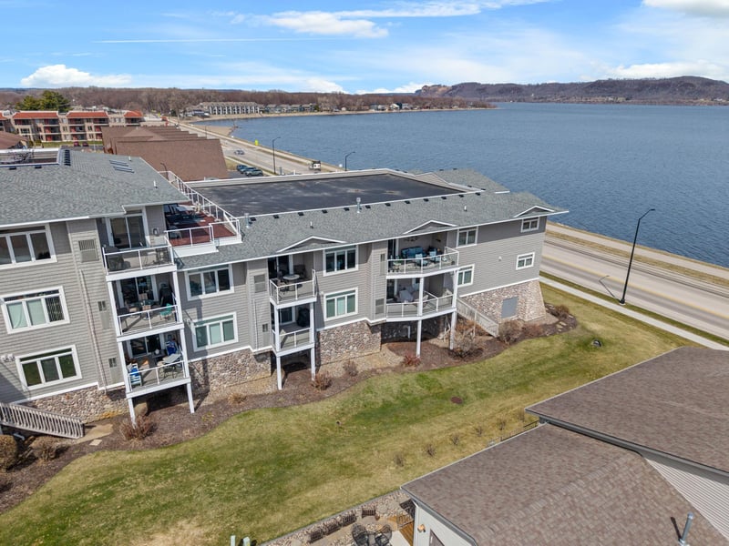 1215 N Lakeshore Dr #205, Lake City, MN 55041