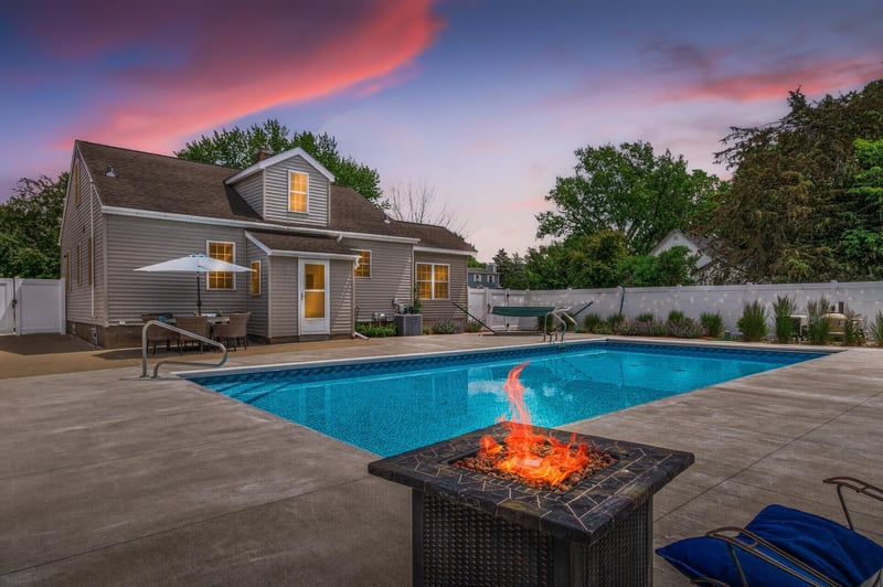 373 Locust St S, Prescott, WI 54021