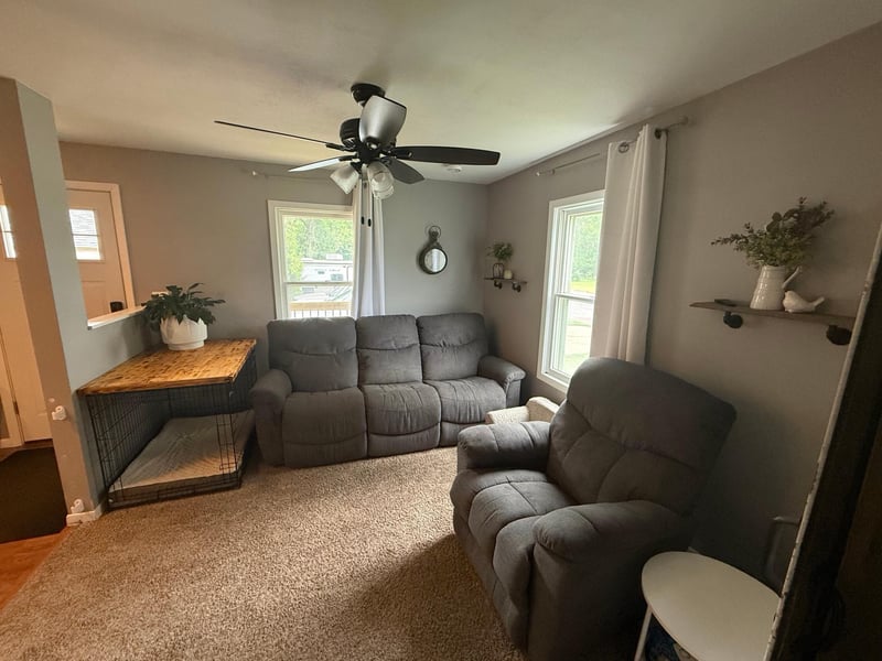 101 Parker Ln, Redwood Falls, MN 56283