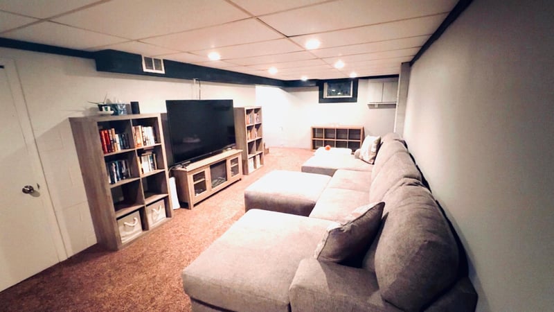 101 Parker Ln, Redwood Falls, MN 56283