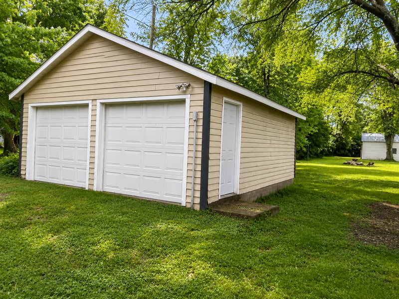 404 E Gilman St, New York Mills, MN 56567