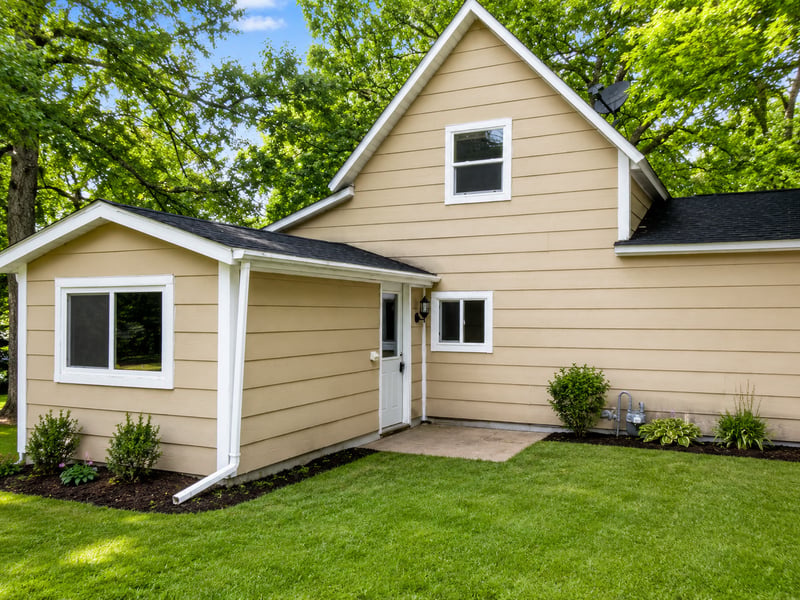 404 E Gilman St, New York Mills, MN 56567