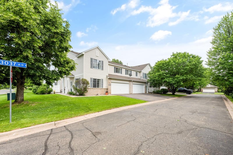 13037 Europa Trail Way N #A, Hugo, MN 55038