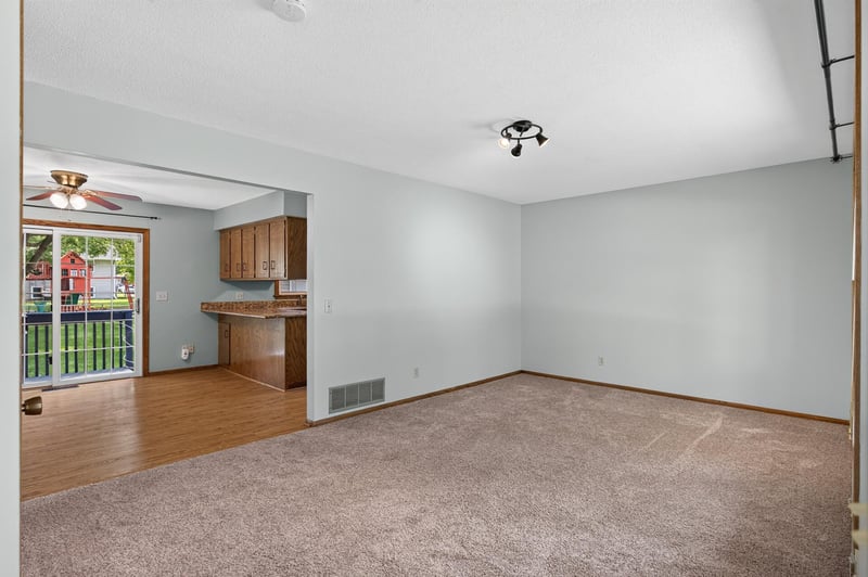 336 Sunrise Ln, Champlin, MN 55316