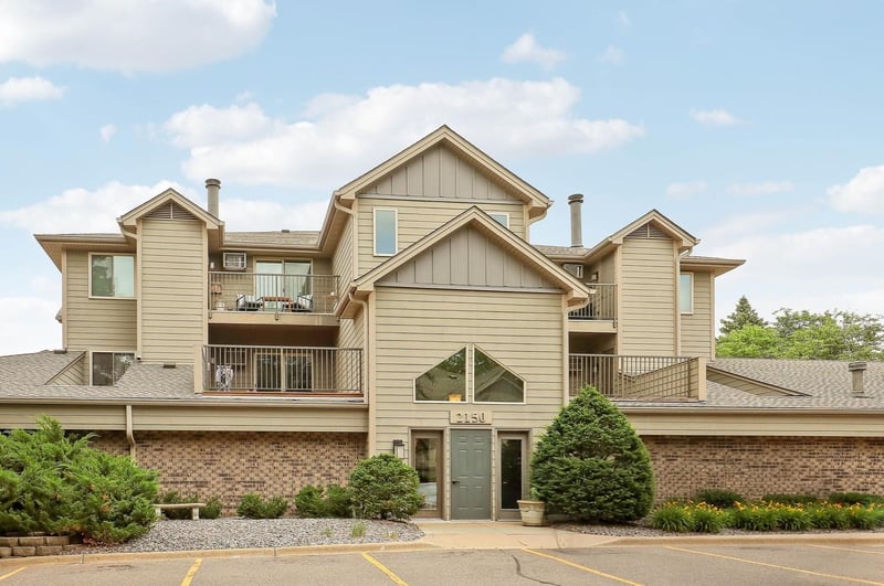 2150 Ridge Dr #14, Saint Louis Park, MN 55416