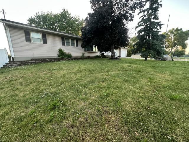 527 Oak Ave N, Maple Lake, MN 55358