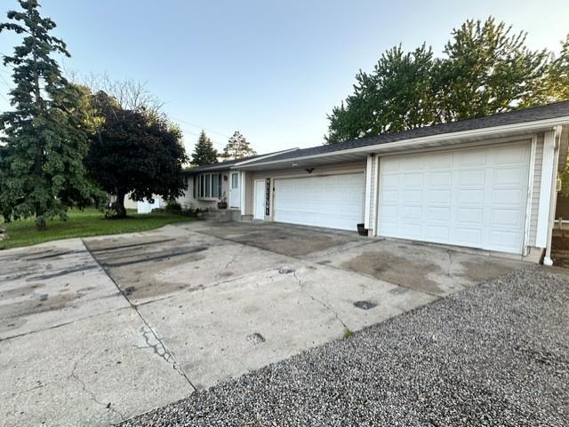 527 Oak Ave N, Maple Lake, MN 55358